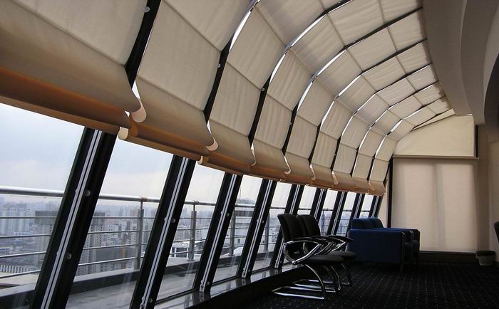 佛山電動窗簾廠家推薦:綠創(chuàng)窗簾