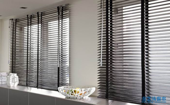 佛山木百葉窗簾生產廠家:綠創窗簾