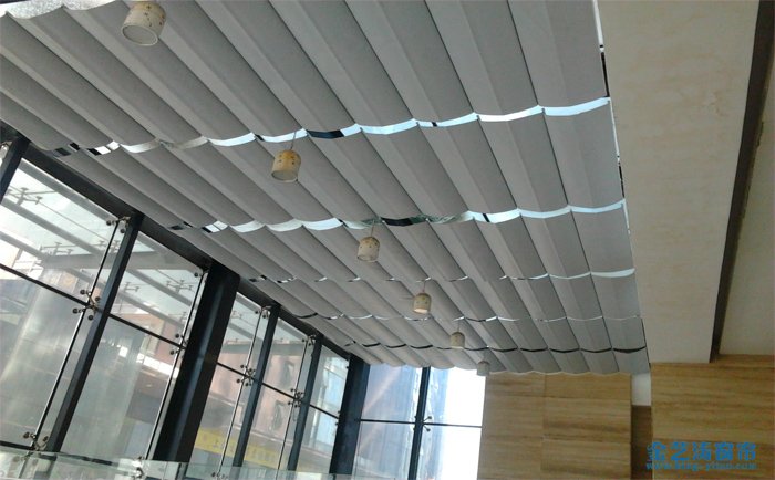 陽光房遮陽天棚簾都有哪些,應該如何選擇 陽光房窗簾