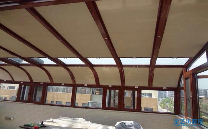 陽光房遮光簾如何裝?陽光房遮陽簾有哪些選購要點? 陽光房遮陽簾