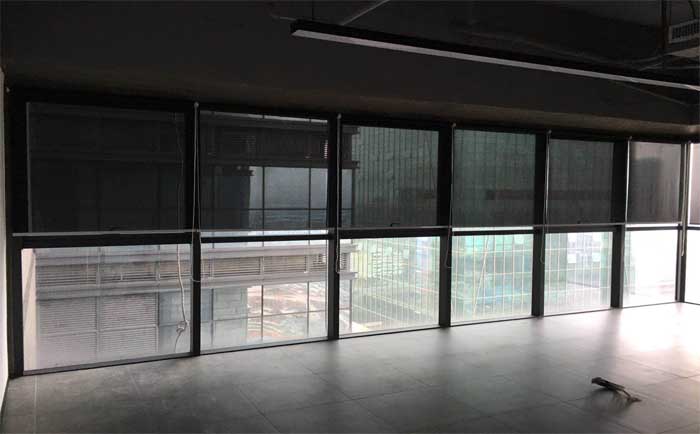 佛山大瀝華鴻科創廣場-辦公室阻燃防火卷簾實拍