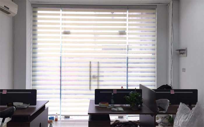 番禺金山工業園辦公室柔紗簾實拍